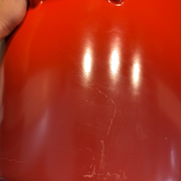 Le Creuset 10qt cerise stock pot - Picture 8 of 8